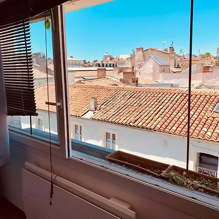 Le Triplex Du Marche Rochelais_t3_70m2
